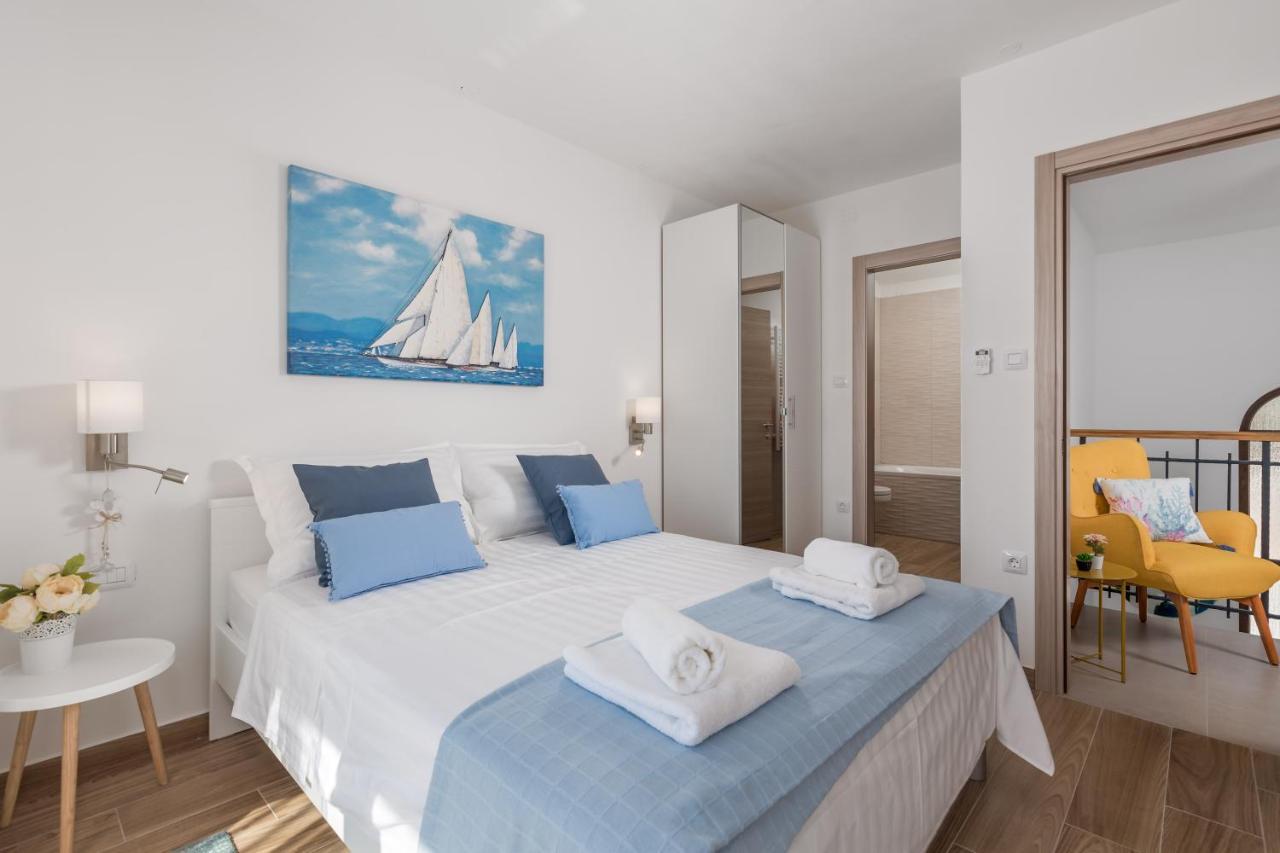 Villa Teza, Amazing View Glavani エクステリア 写真